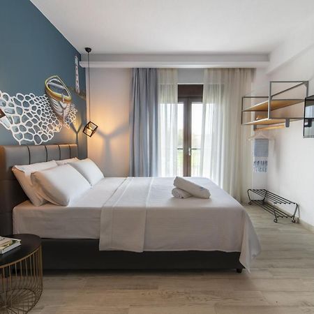 Varka Rooms Nikiti  Extérieur photo