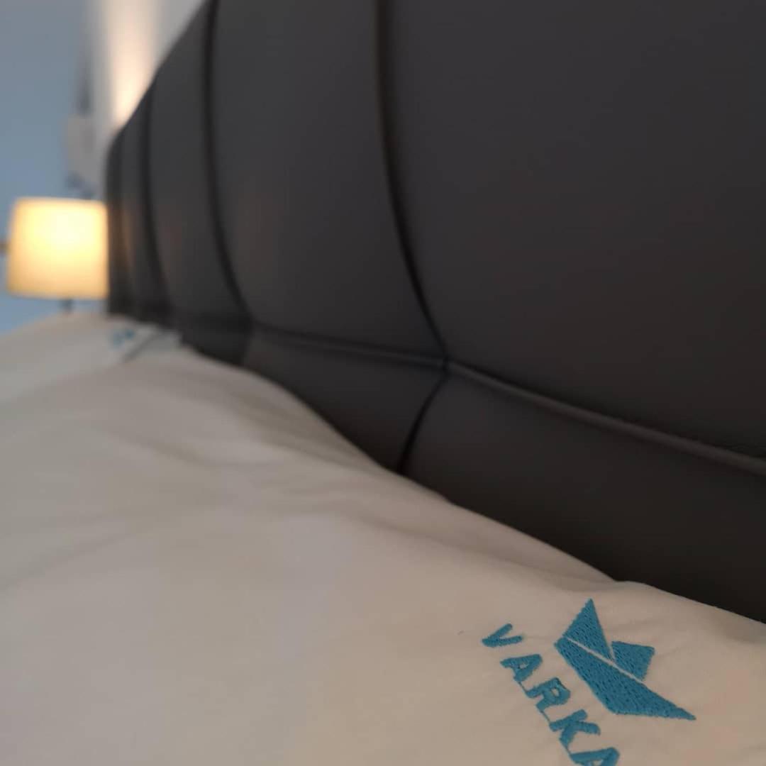 Varka Rooms Nikiti  Extérieur photo