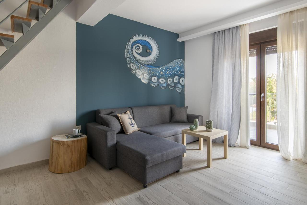 Varka Rooms Nikiti  Extérieur photo